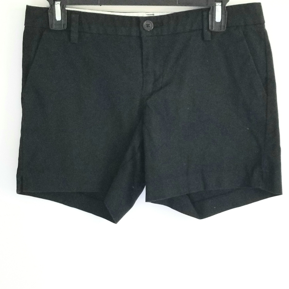Old Navy black shorts